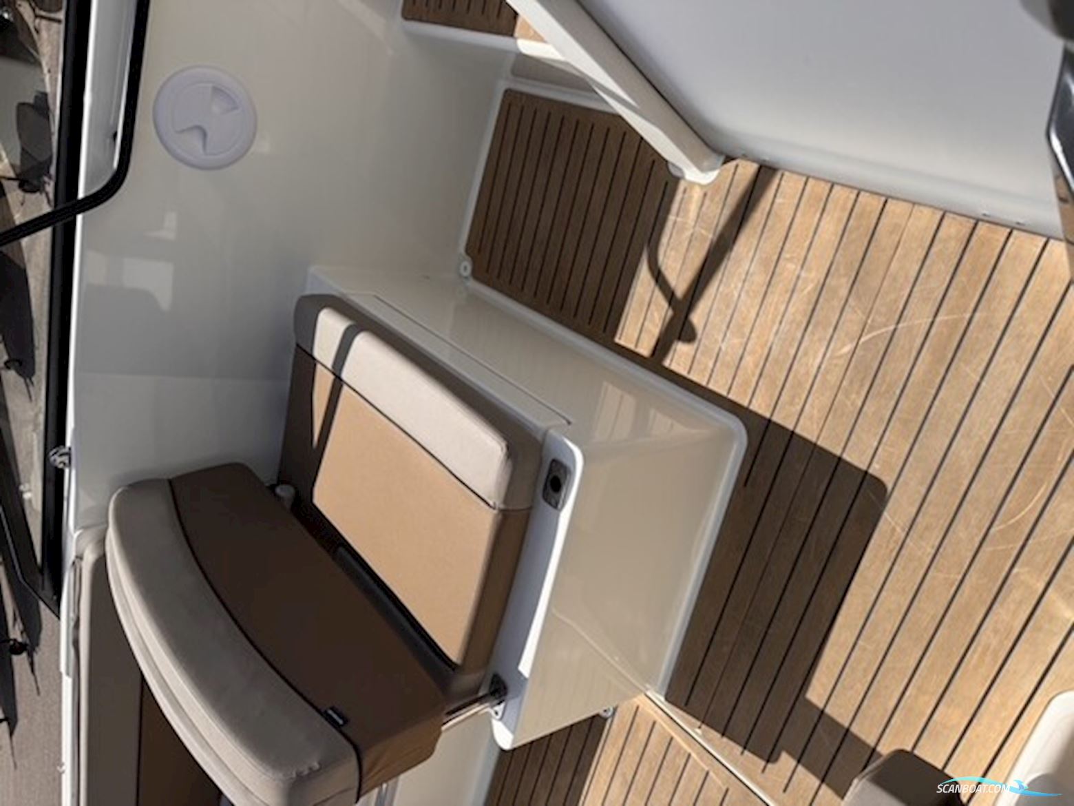 Quicksilver 675 Cruiser 2022 med Mercury 150 HK – Kun 248,6 timer