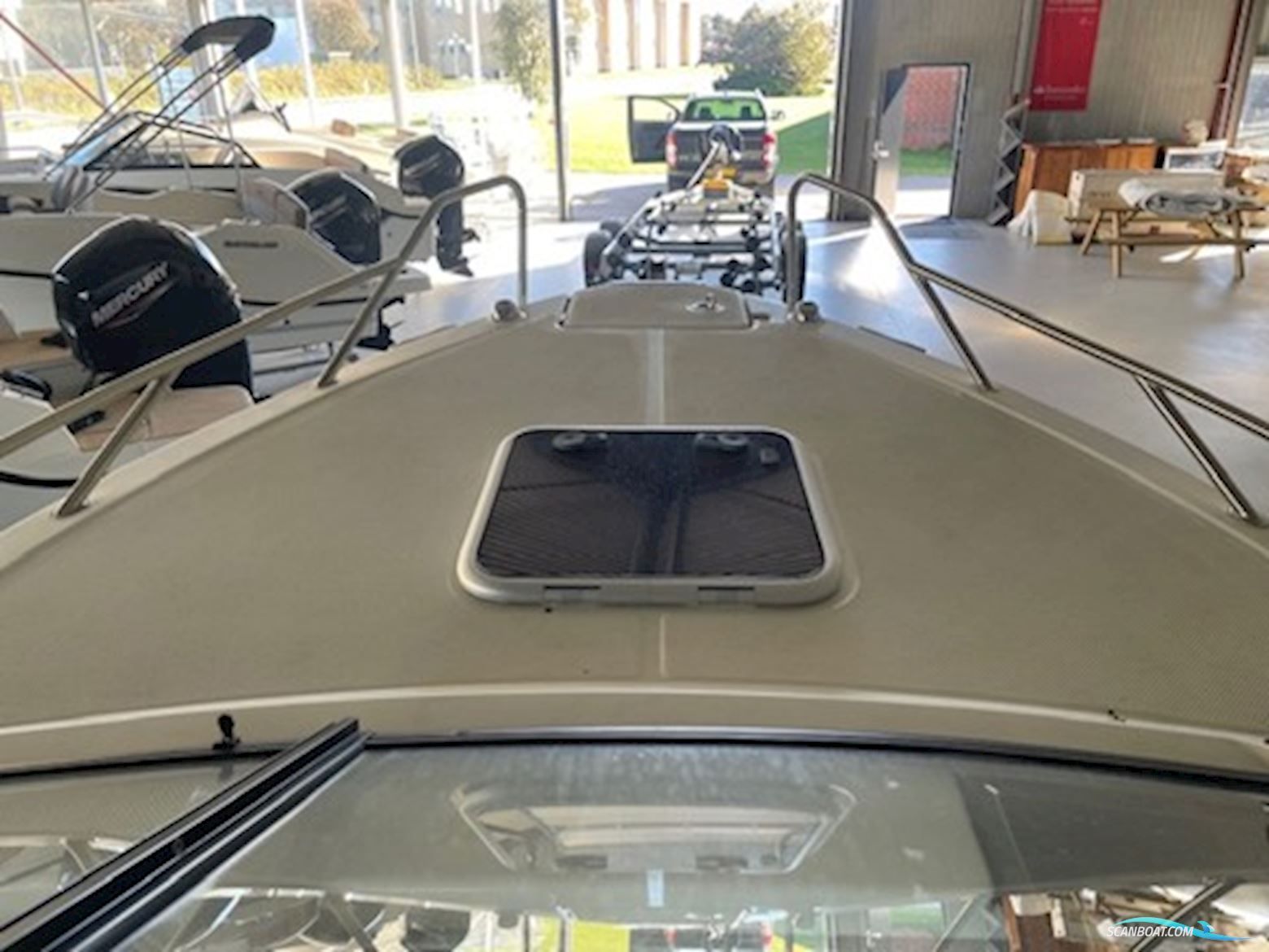 Quicksilver 675 Cruiser med Mercury F150 EFI 