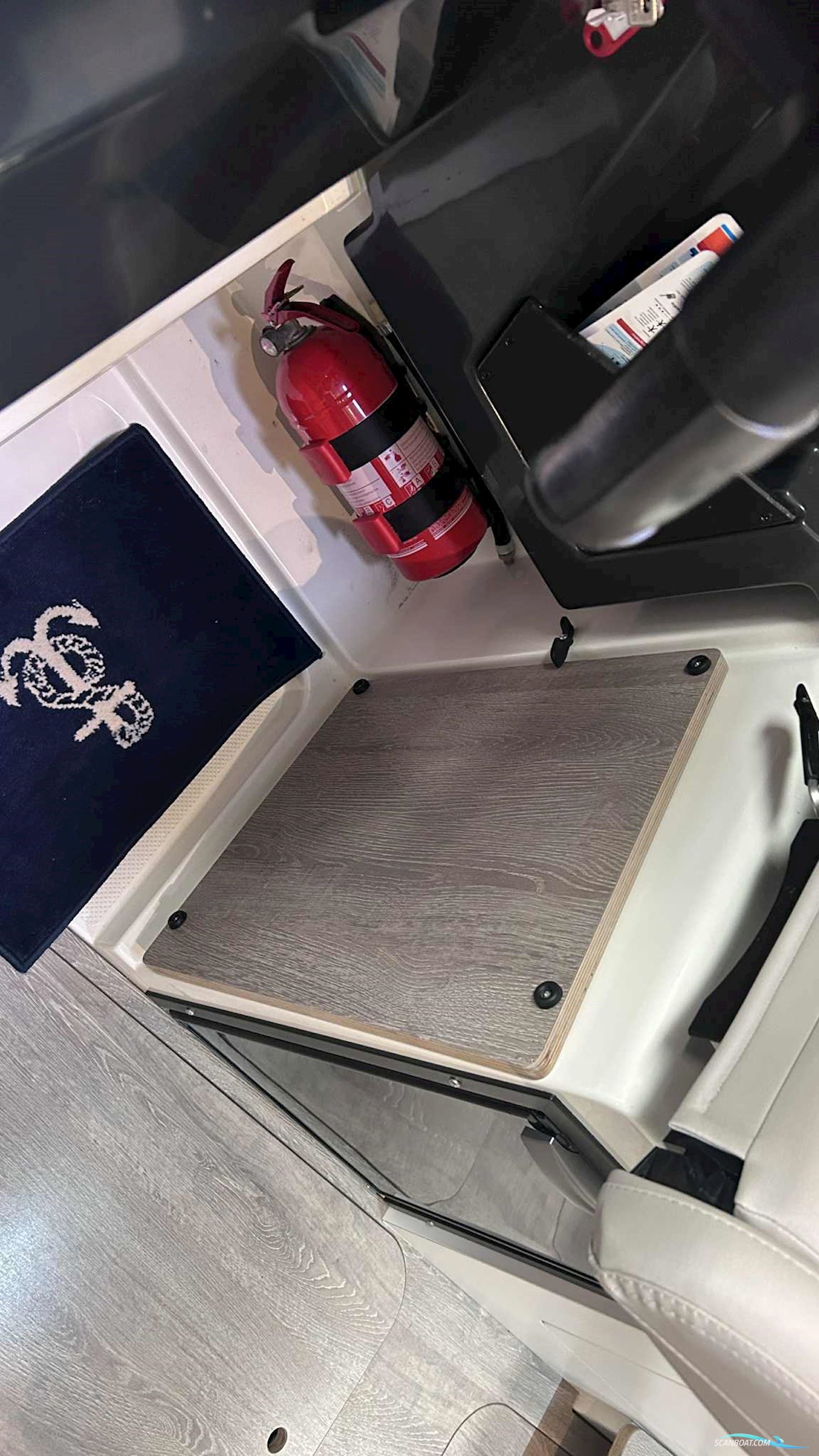 Quicksilver 675 Weekend 