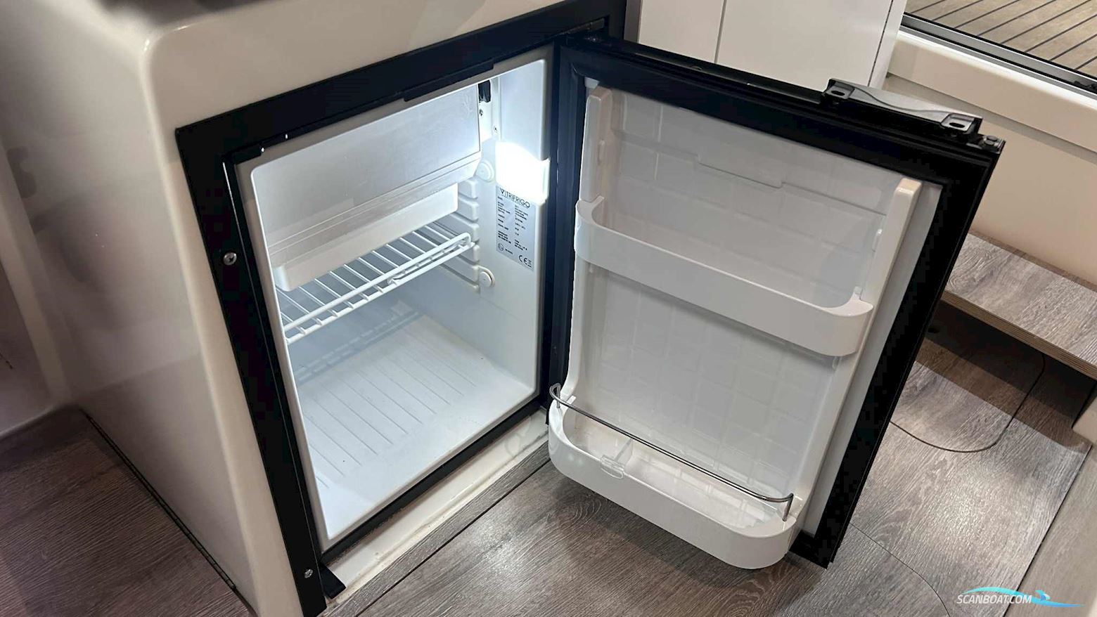 Quicksilver 675 Weekend