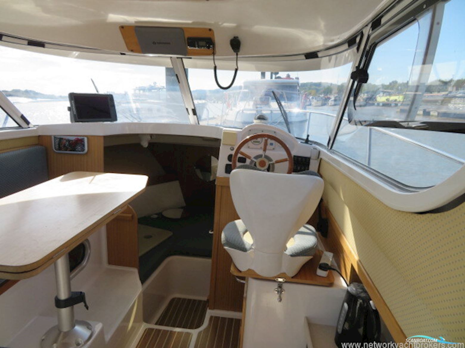 Quicksilver 700 Weekender