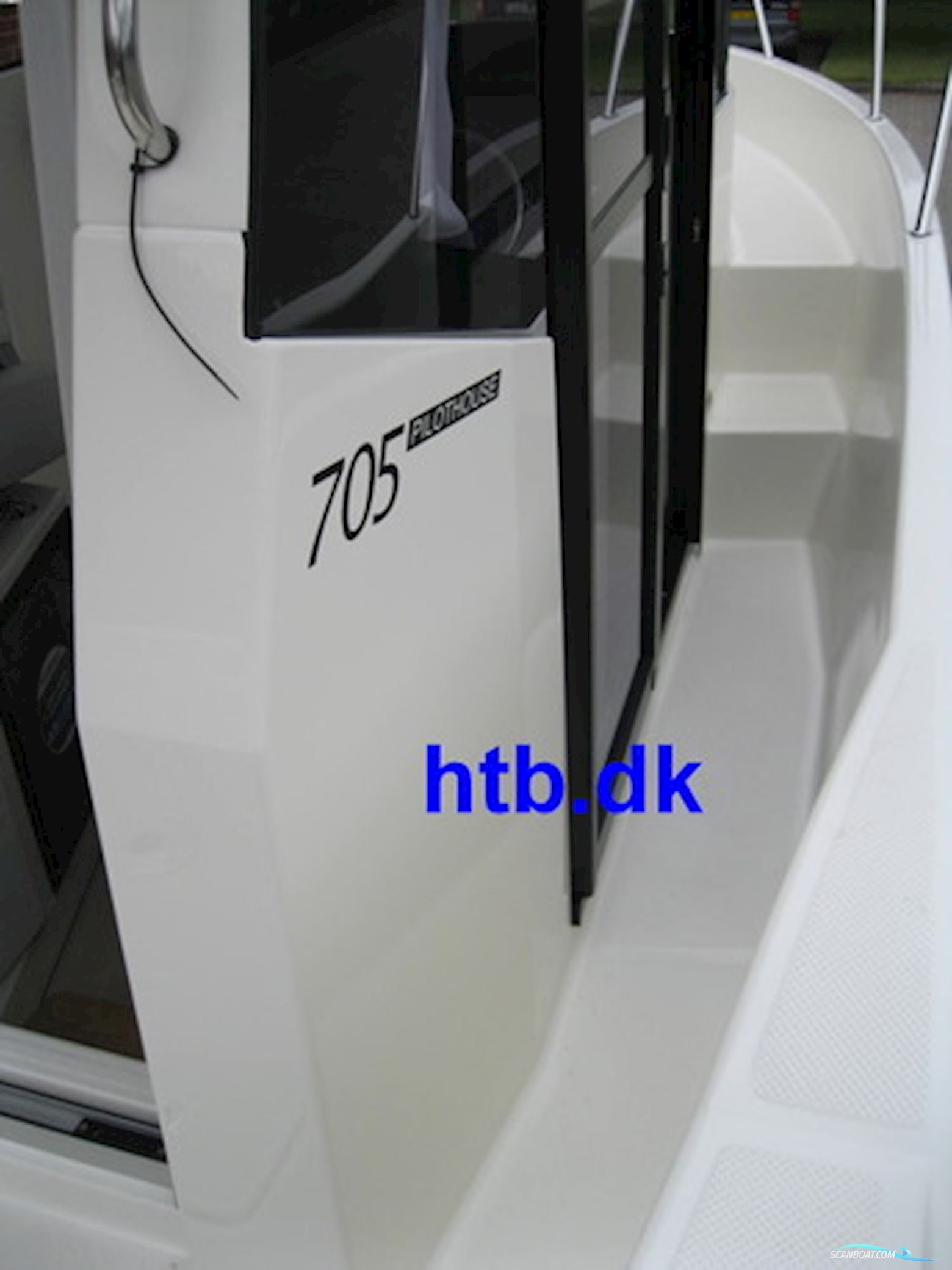 Quicksilver 705 Pilothouse m/Mercury F200 hk V6