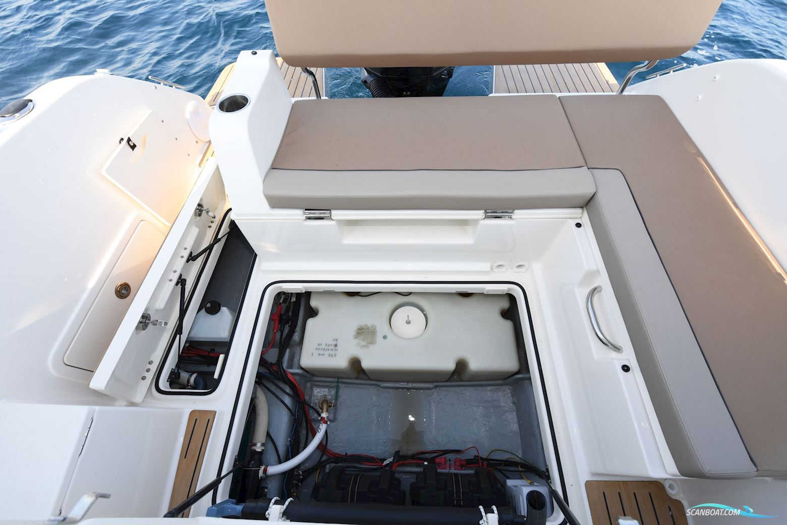 Quicksilver 705 Weekend 