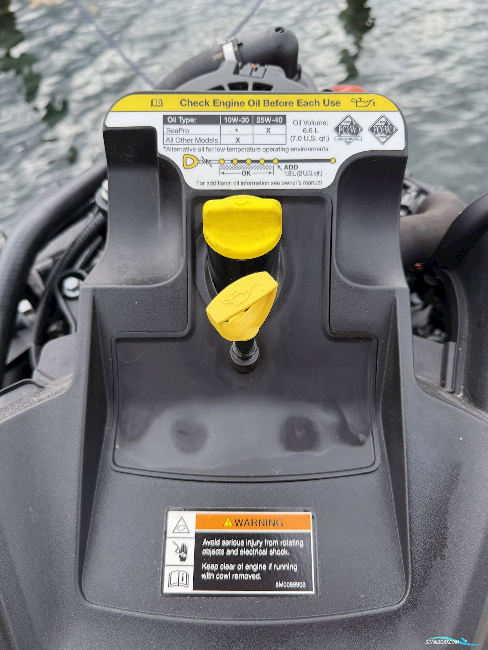 Quicksilver 755 Activ Cruiser, Nedsat