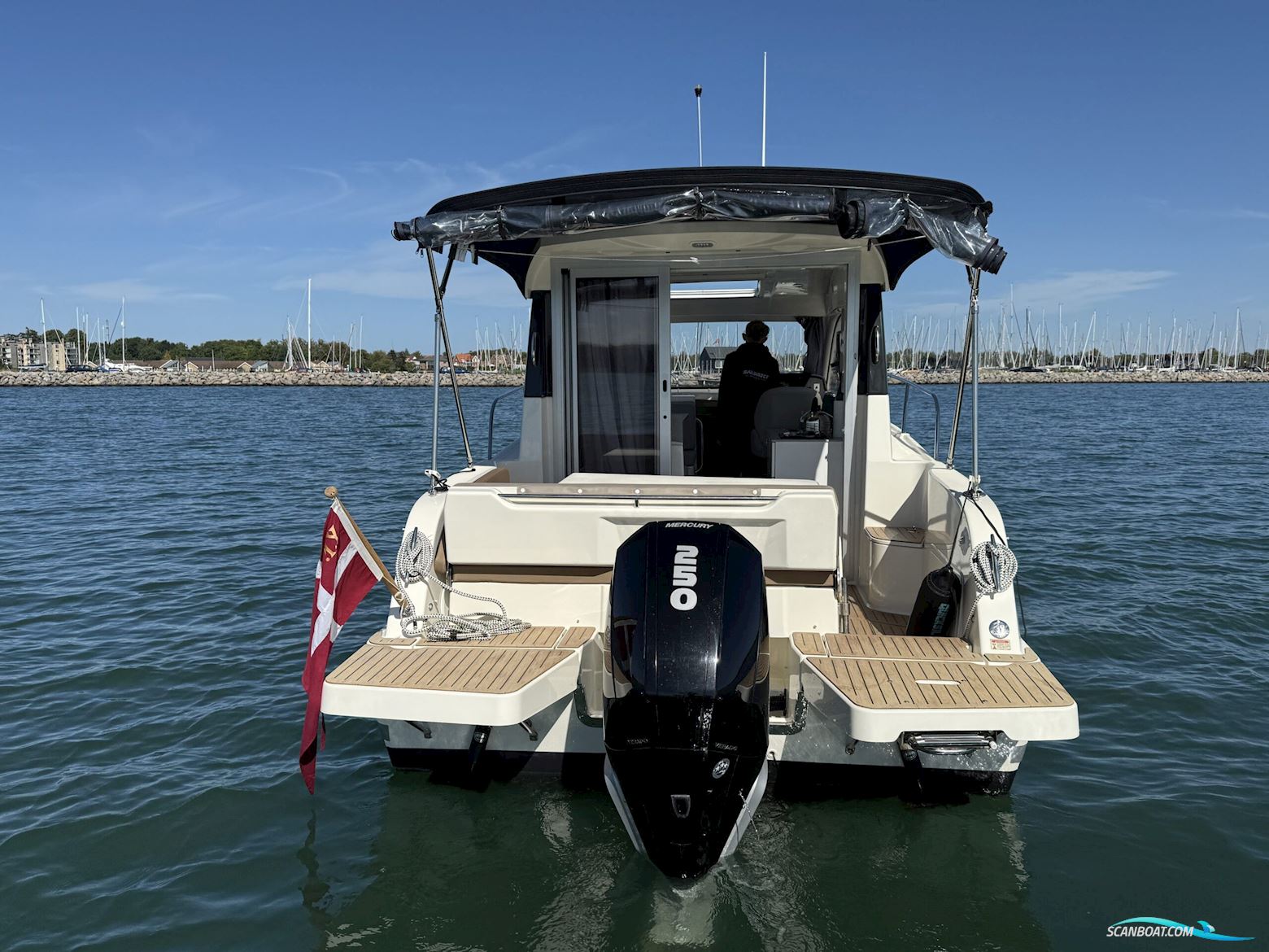 Quicksilver 755 Weekend med 250 hk Mercury V8