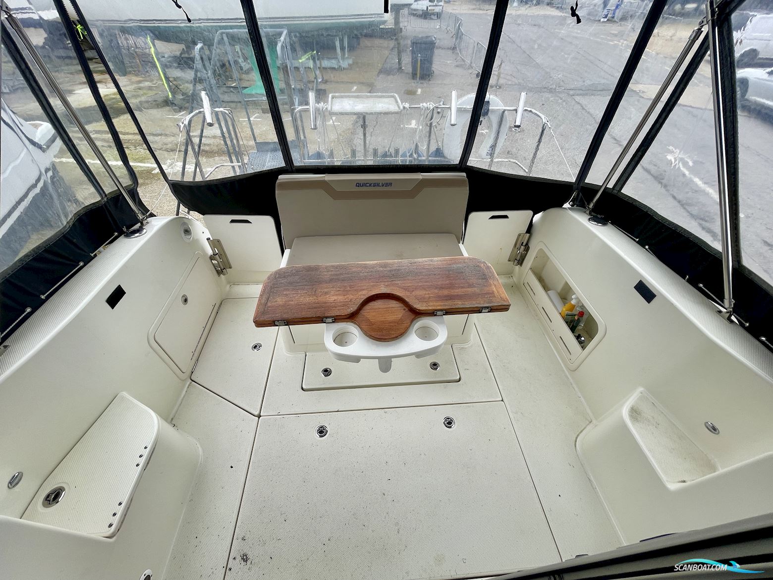 Quicksilver 755 Weekend