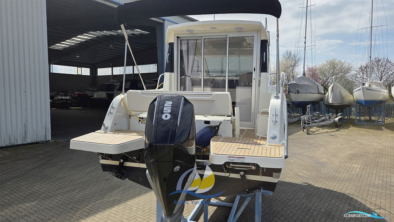 Quicksilver 755 Weekend