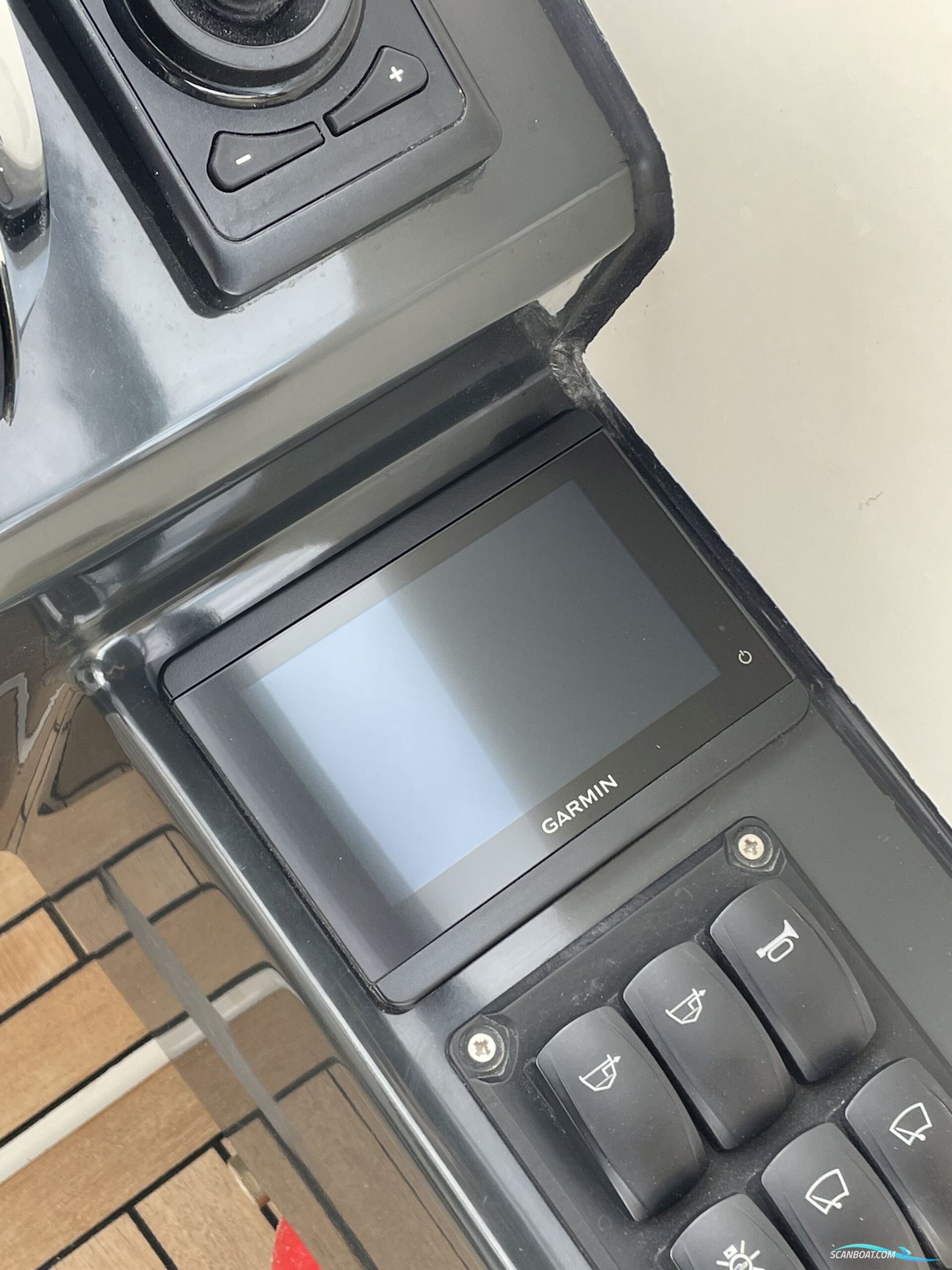 Quicksilver 805 DC Active