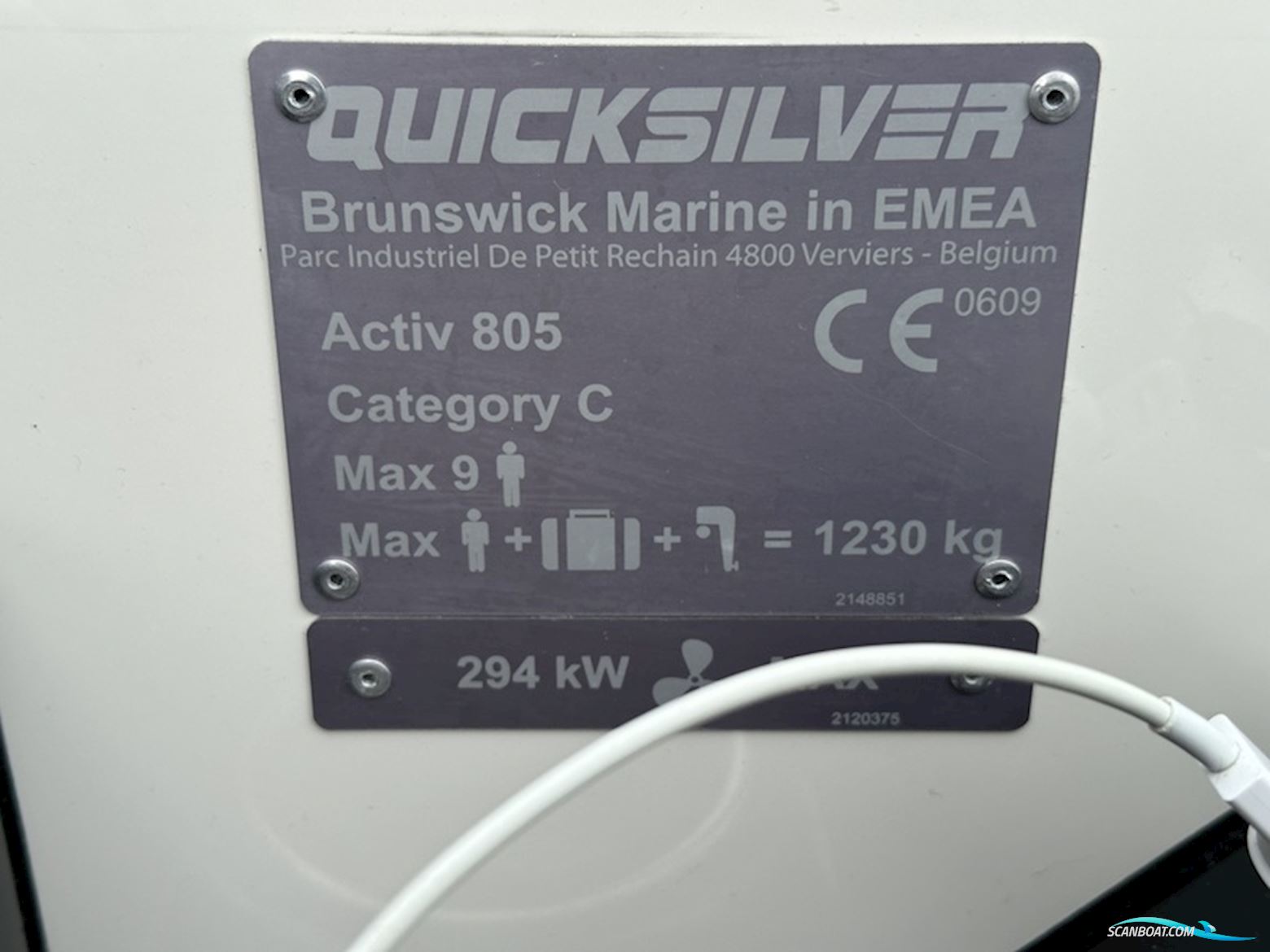 Quicksilver 805