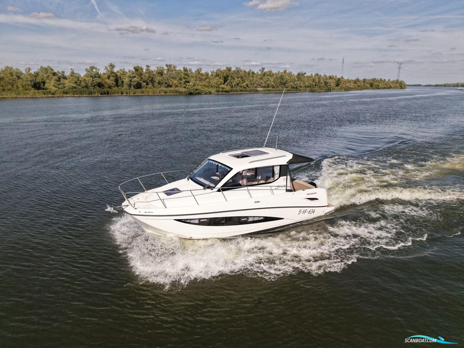 Quicksilver 905 Activ Weekend