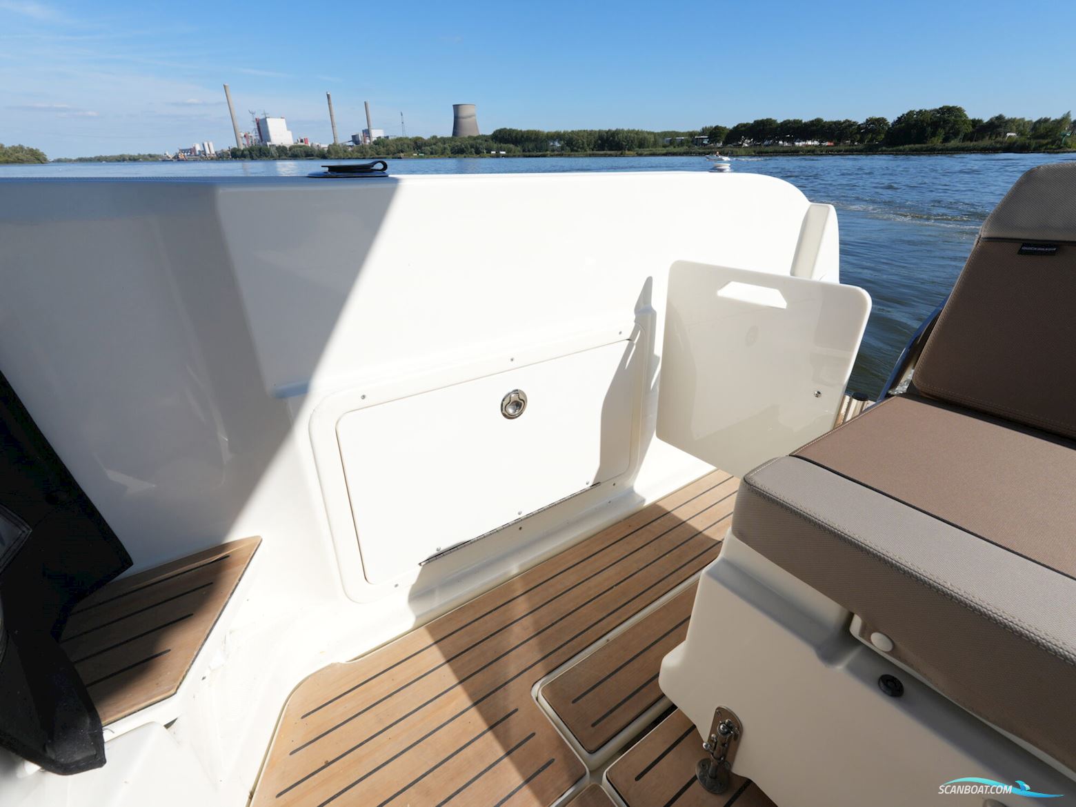 Quicksilver 905 Activ Weekend