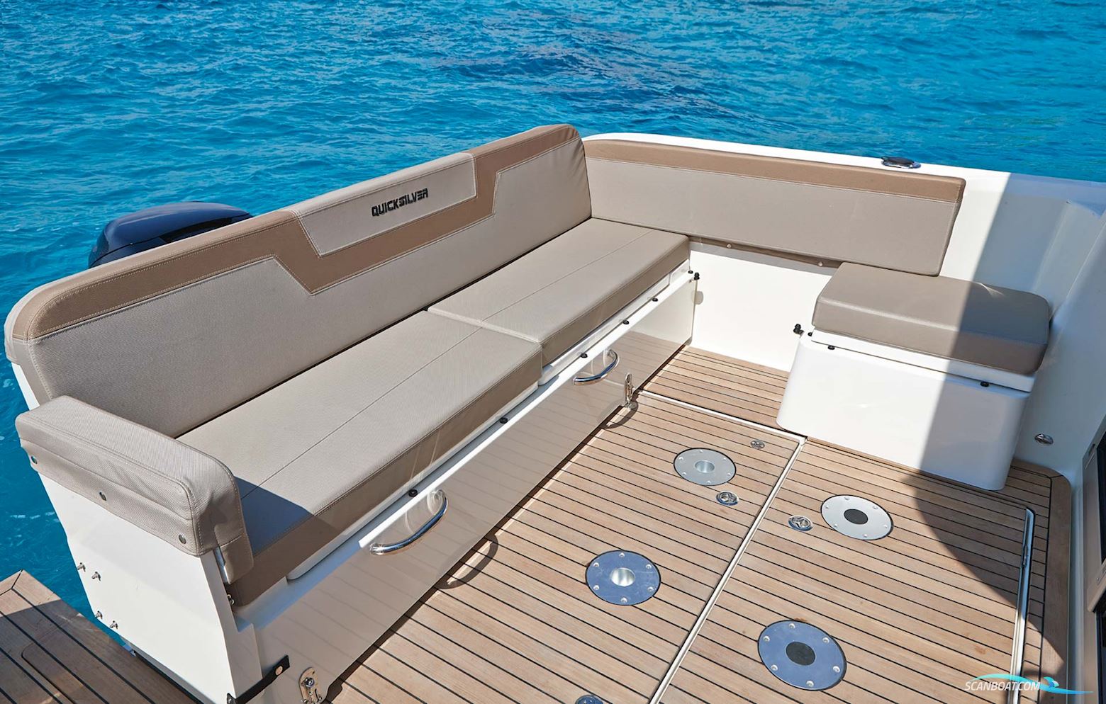 Quicksilver 905 Weekend