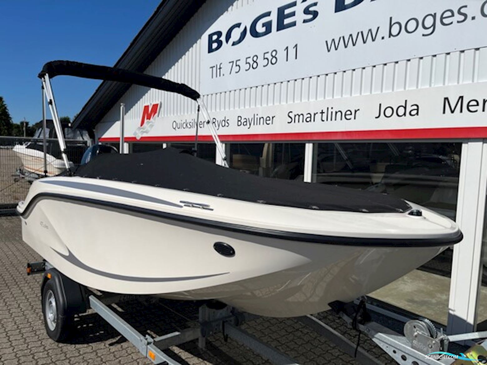 Quicksilver Activ 475 aXess med 50 hk Mercury-EFI 4 takt 