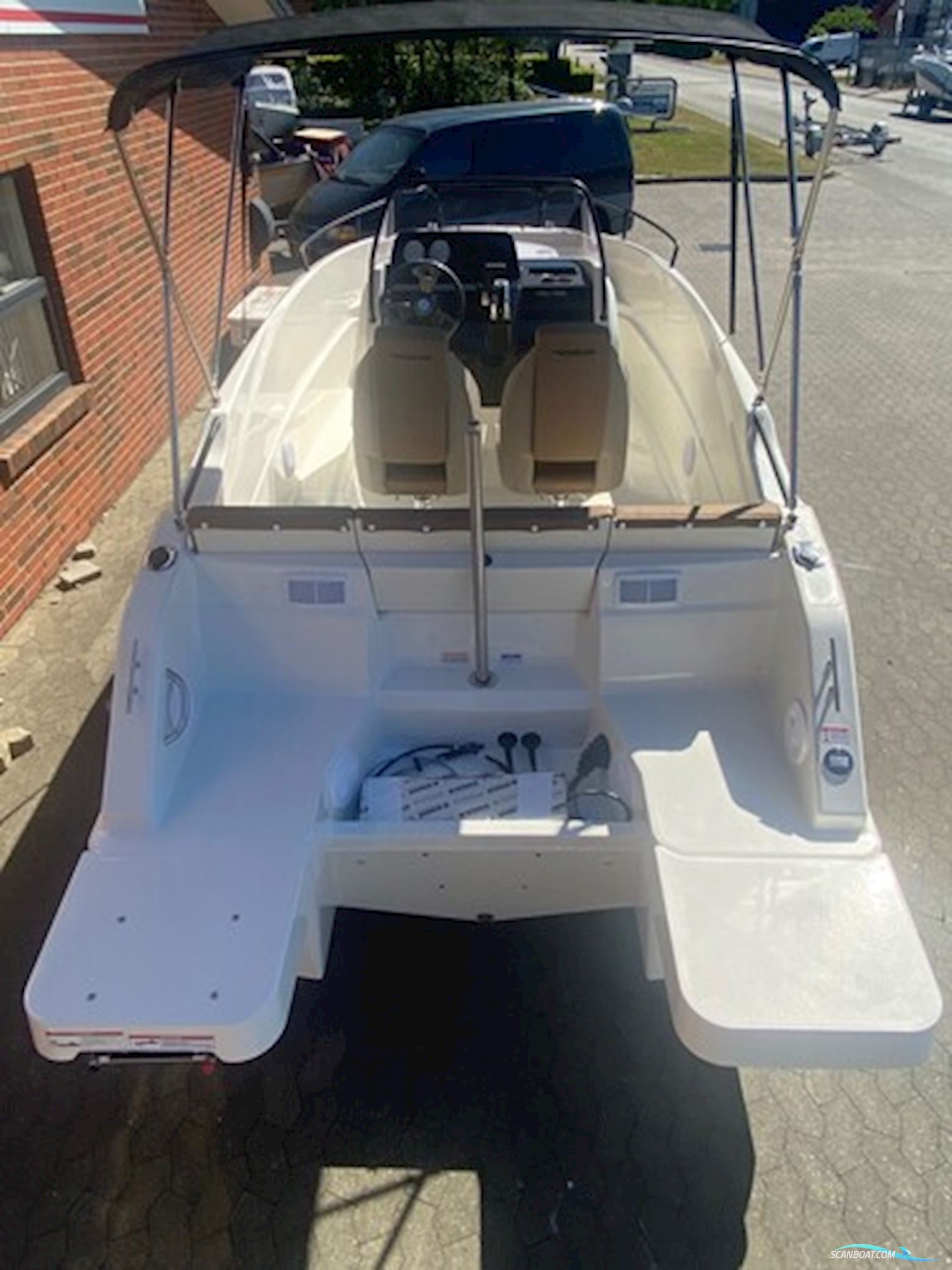 Quicksilver Activ 555 Open m/Mercury F100 hk - SOLGT !