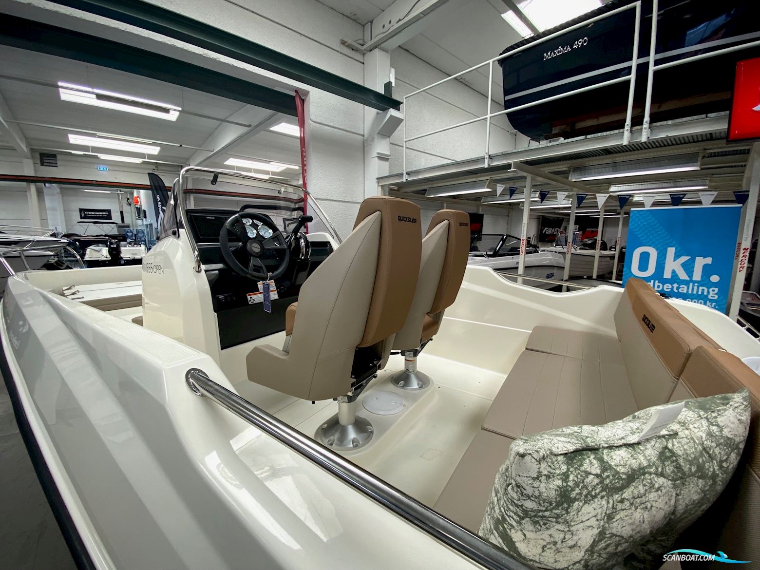 Quicksilver Activ 555 Open NY