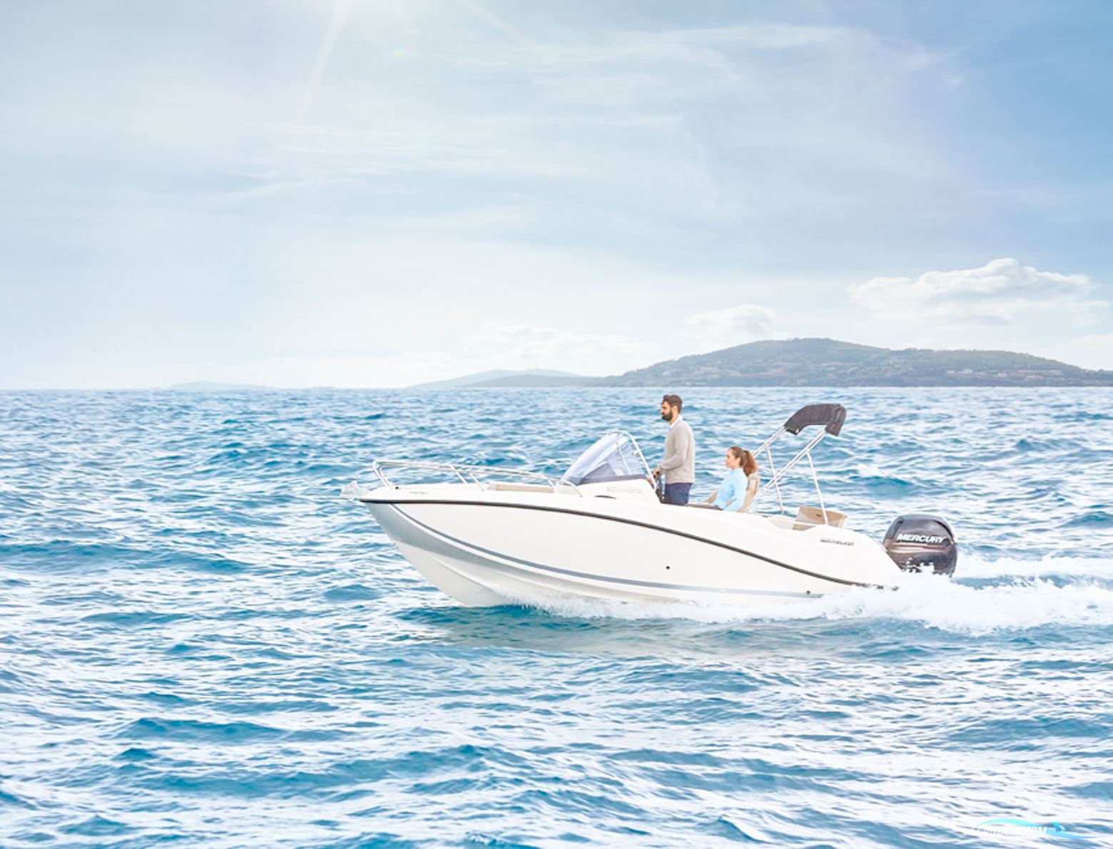 Quicksilver Activ 605 Sundeck