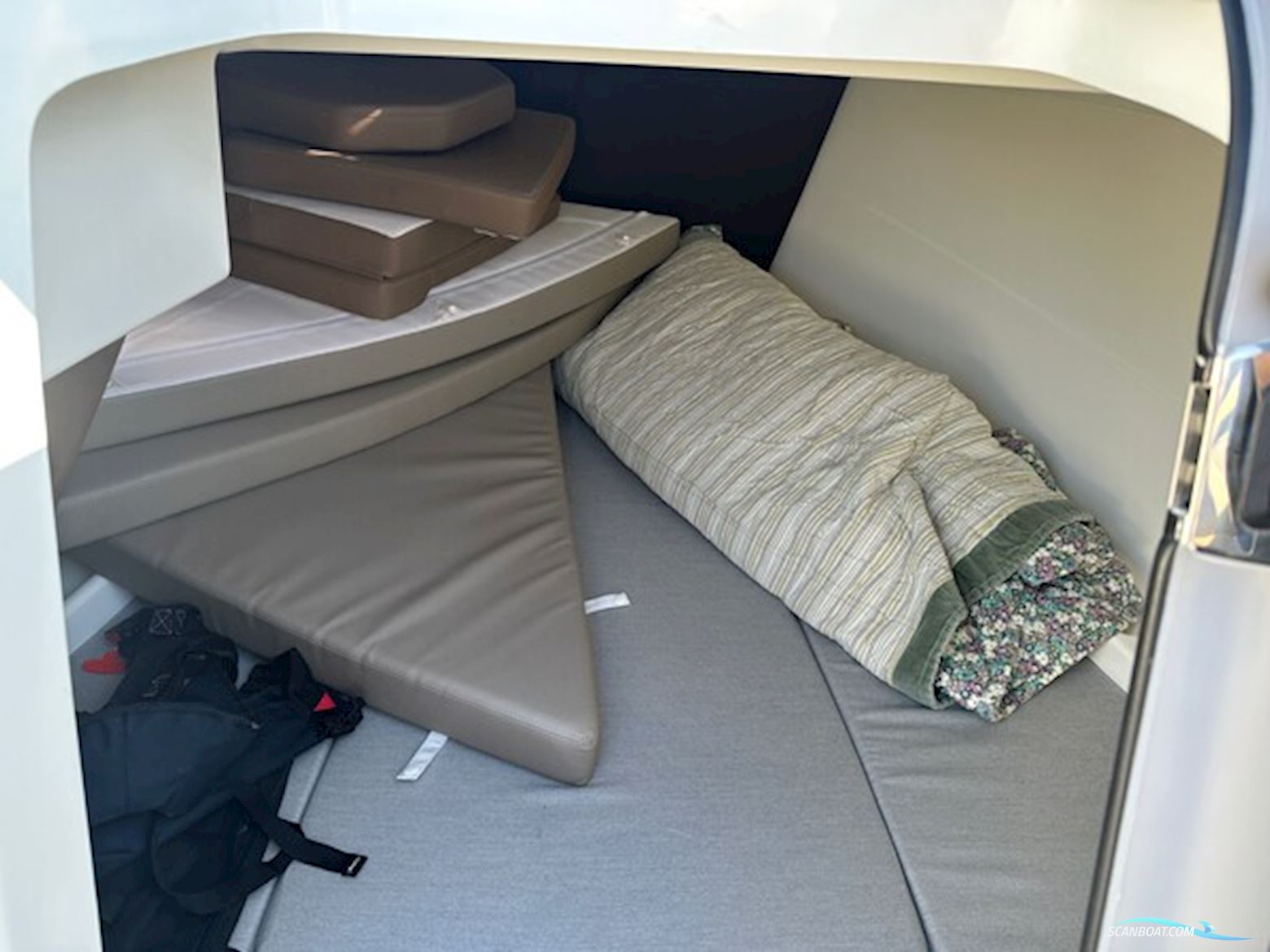 Quicksilver Activ 675 Cruiser Med Mercury 150Hk Motor.