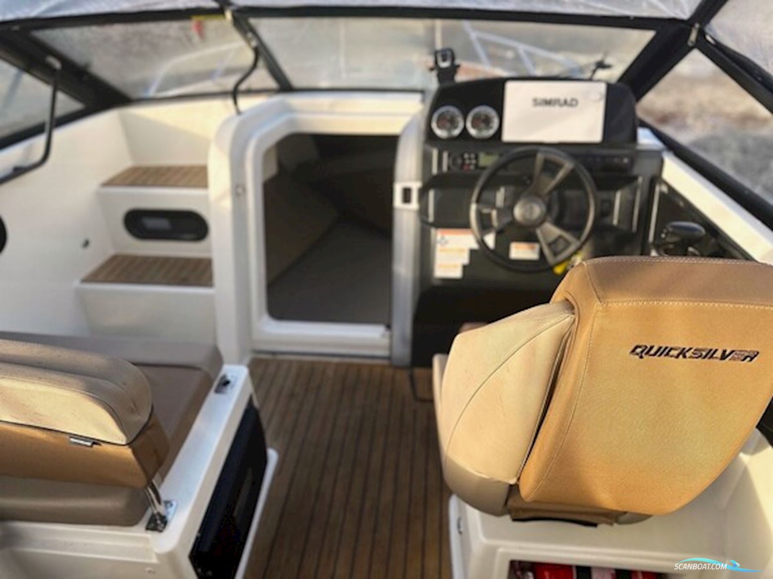 Quicksilver Activ 675 Cruiser med Mercury 150Hk Motor.