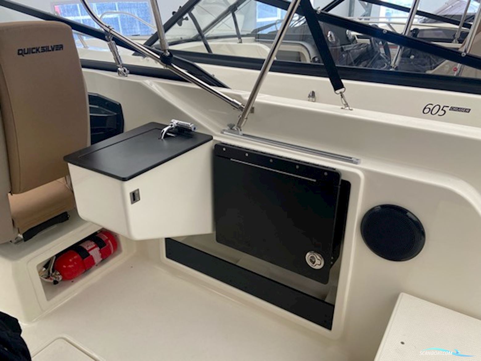 Quicksilver Activ 675 Cruiser, Mercury F225 V6 Dts...Solgt