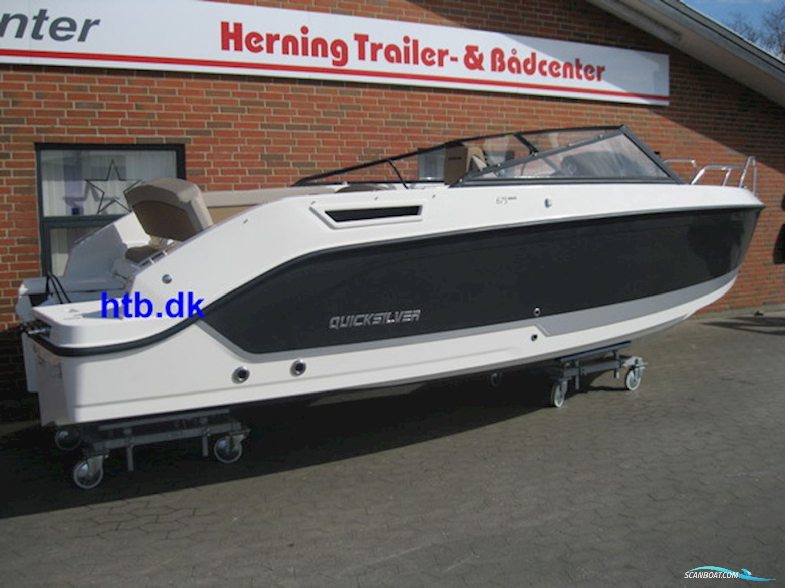Quicksilver Activ 675 Cruiser m/Mercury F200 hk V6 