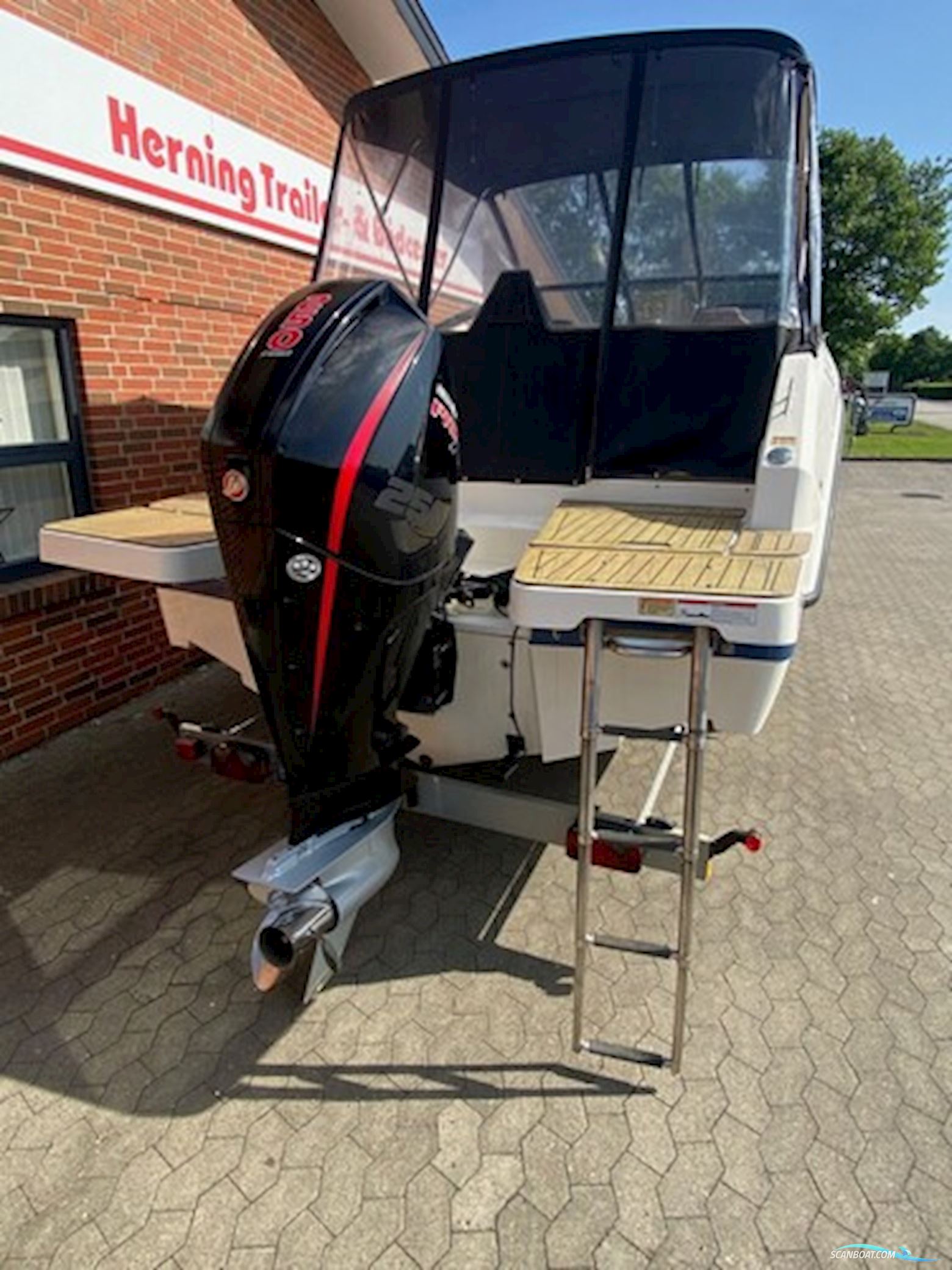 Quicksilver Activ 755 Cruiser m/Mercury F250 hk Pro XS 4-takt og Brenderup trailer