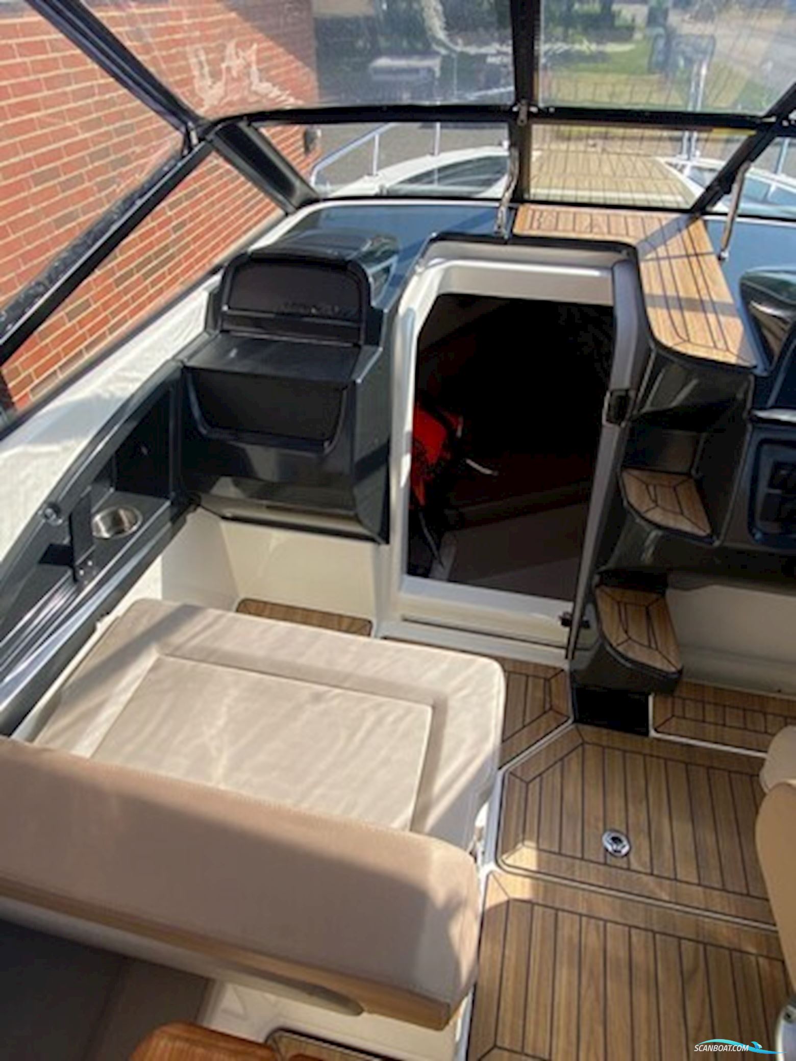 Quicksilver Activ 755 Cruiser m/Mercury F250 hk Pro XS 4-takt og Brenderup trailer