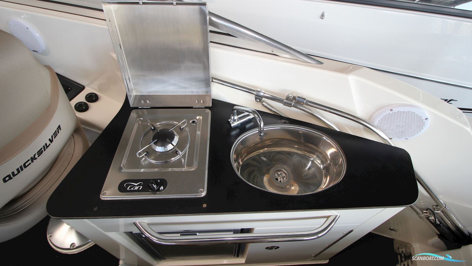 Quicksilver Activ 805  