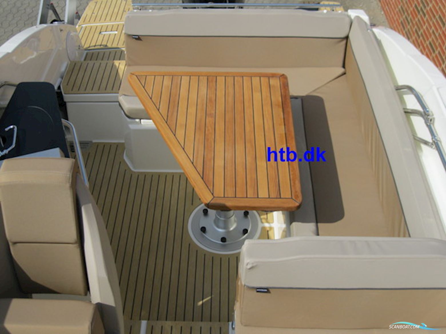 Quicksilver Activ 805 Cruiser m/Mercury F400 hk V10 Verado