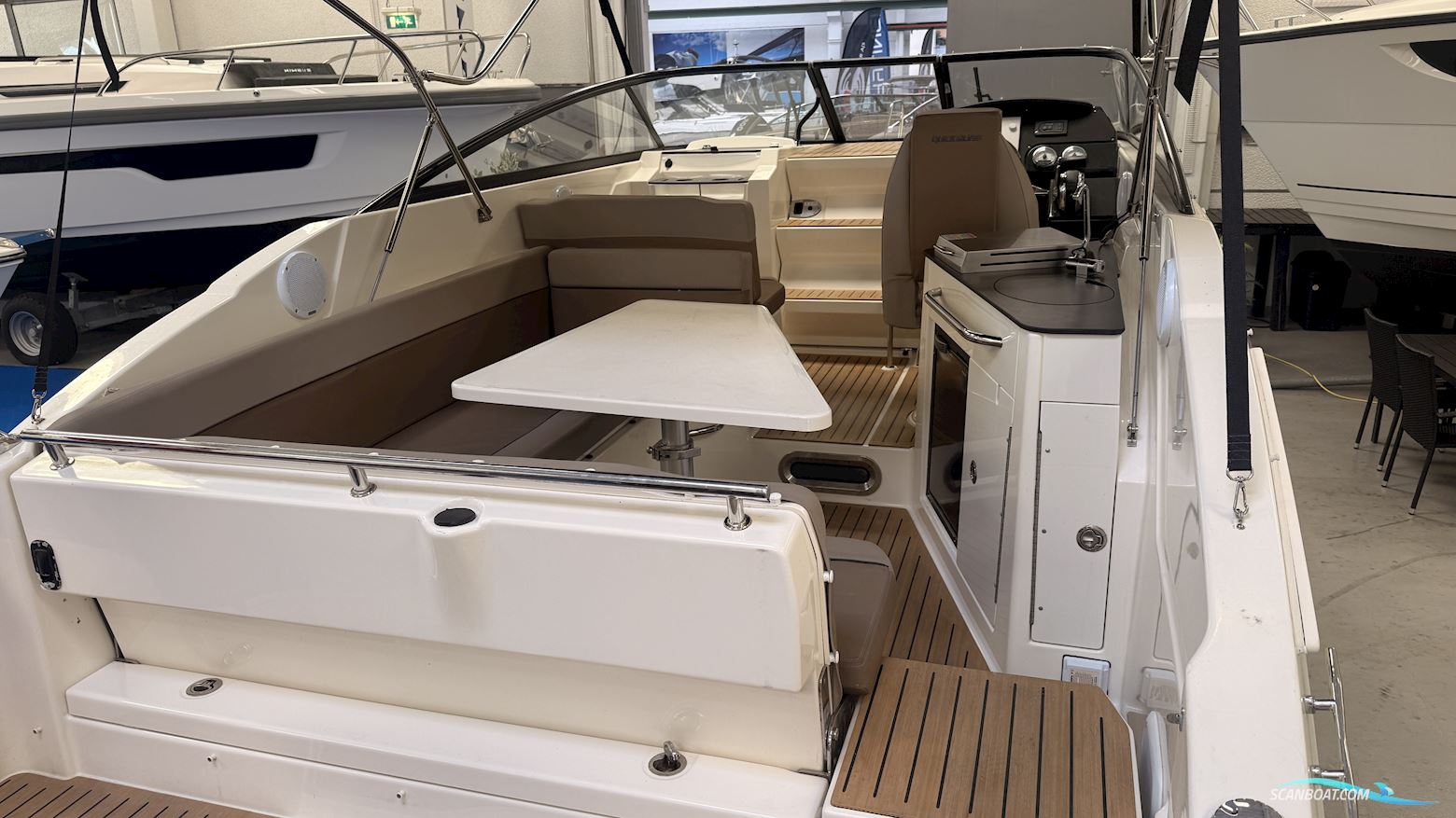 Quicksilver Activ 805 Cruiser