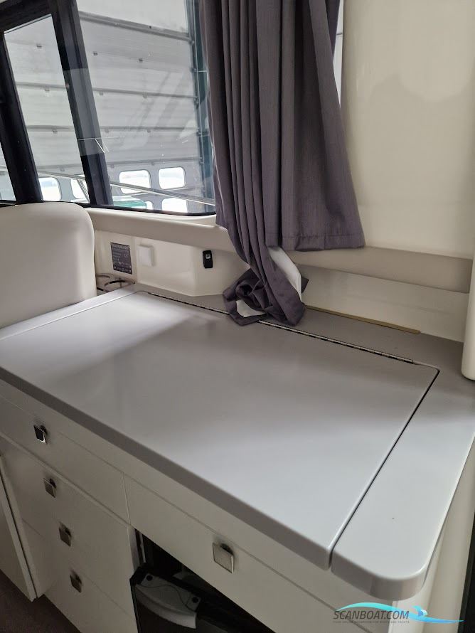 Quicksilver Activ 905 Weekend