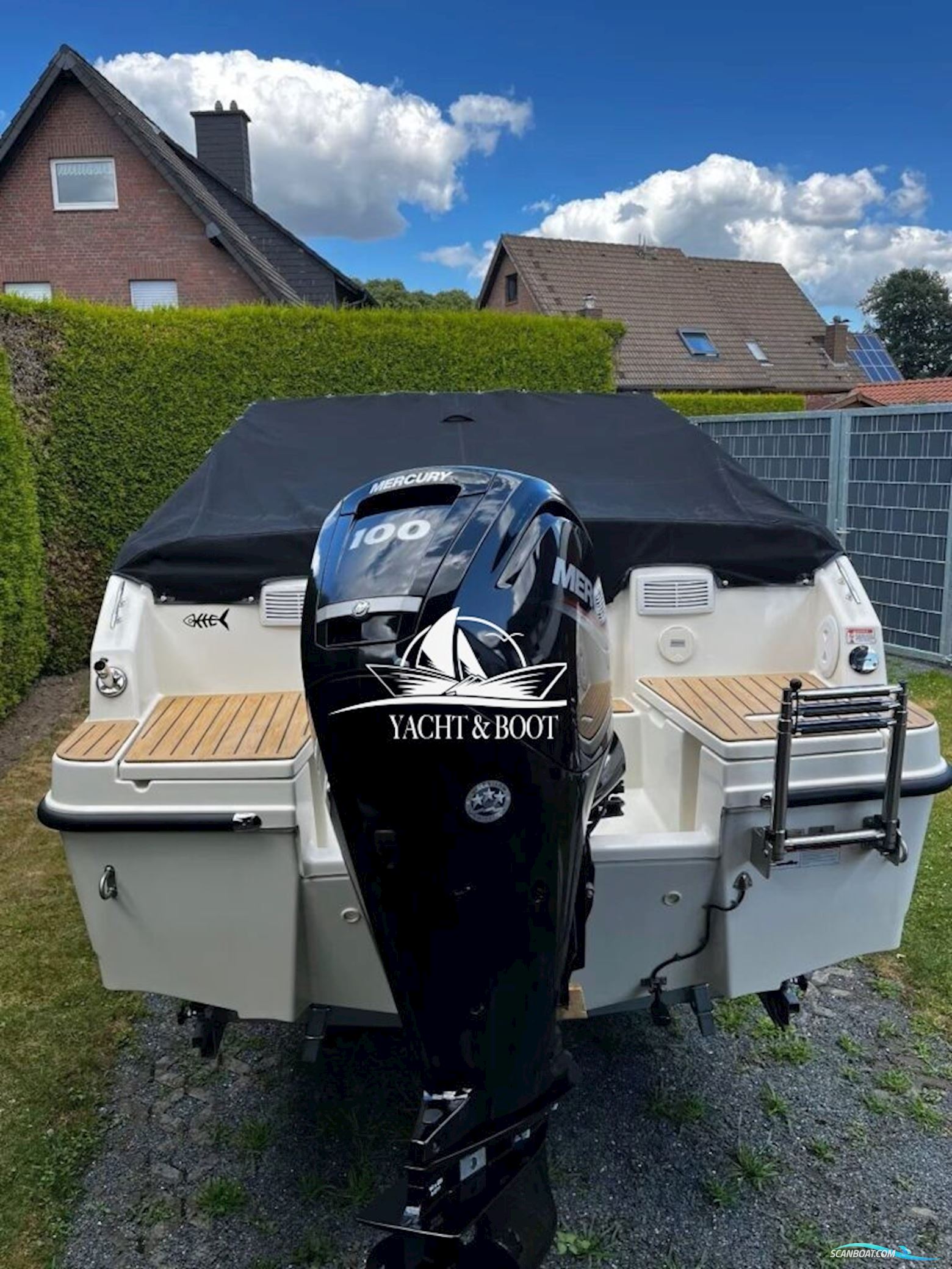 Quicksilver Active 555 Bowrider