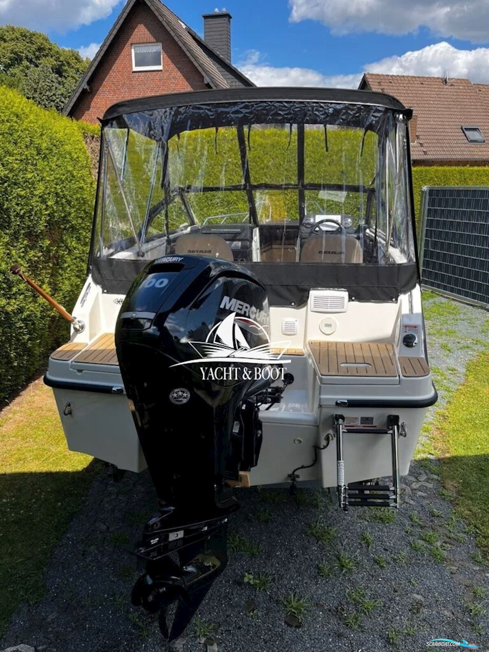 Quicksilver Active 555 Bowrider