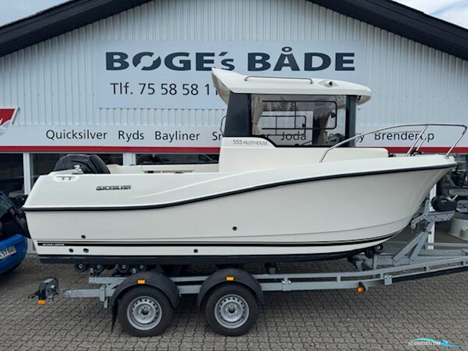 Quicksilver Captur 555 Pilothouse Med 115 hk Mercury-Efi 4 Takt - Udstyr- Anvisningsssalg Motorboten 2017, met Mercury motor, Denemarken