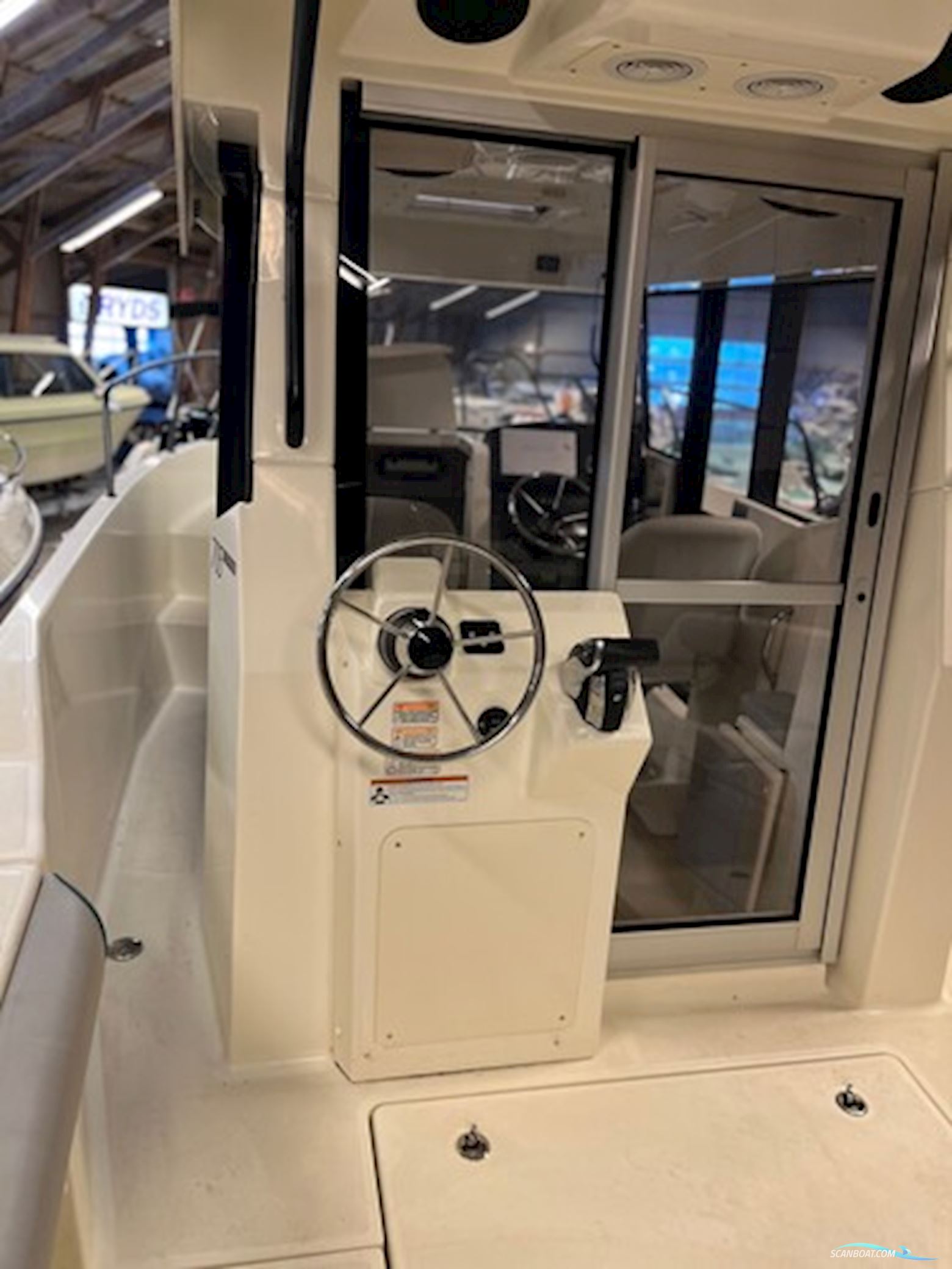 Quicksilver Captur 705 Pilothouse Med 225 hk Mercury-Efi DS 3,4L V6 XL - Alt i Udstyr.