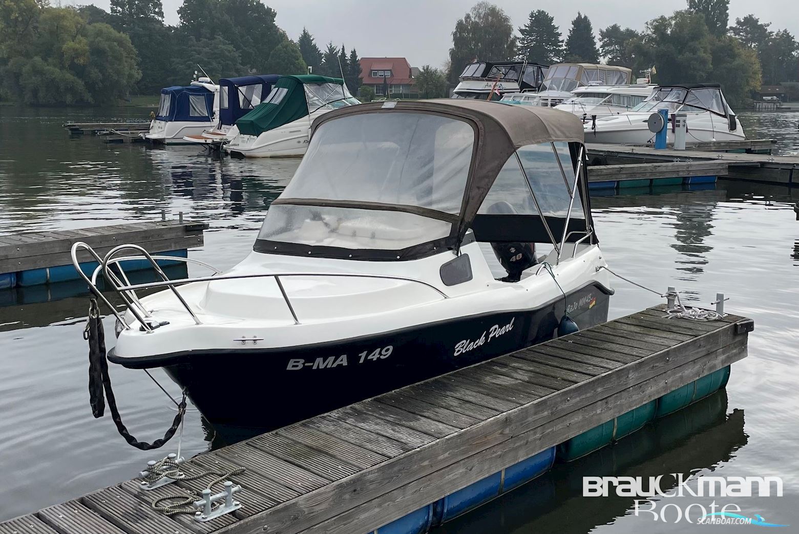 Rajo 450 Cabin