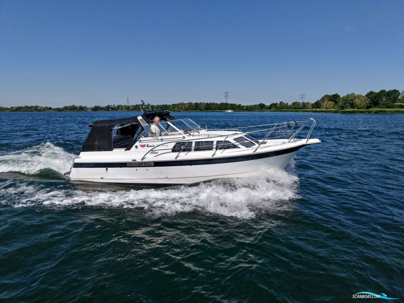 Ramin 30 Touring Spiegeldeur Motorboten 2004, met Volvo Penta motor, The Netherlands