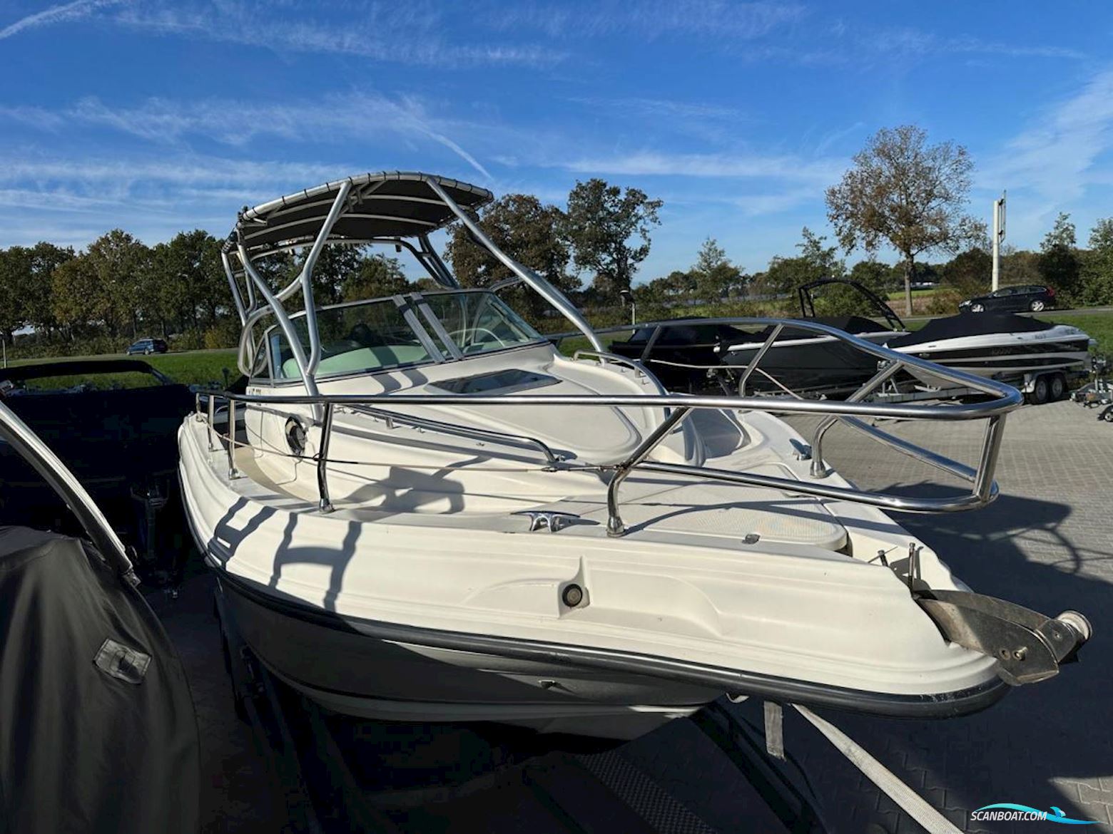 RANCRAFT RM-Yacht Ranieri RV-25 Console boat