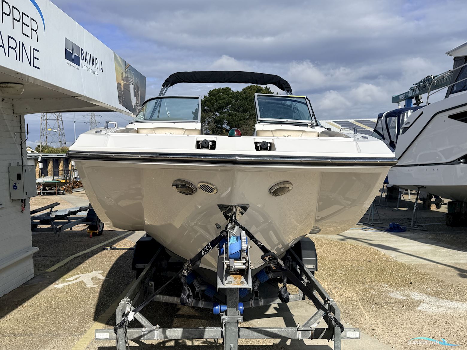 Regal 2220 Fasdeck