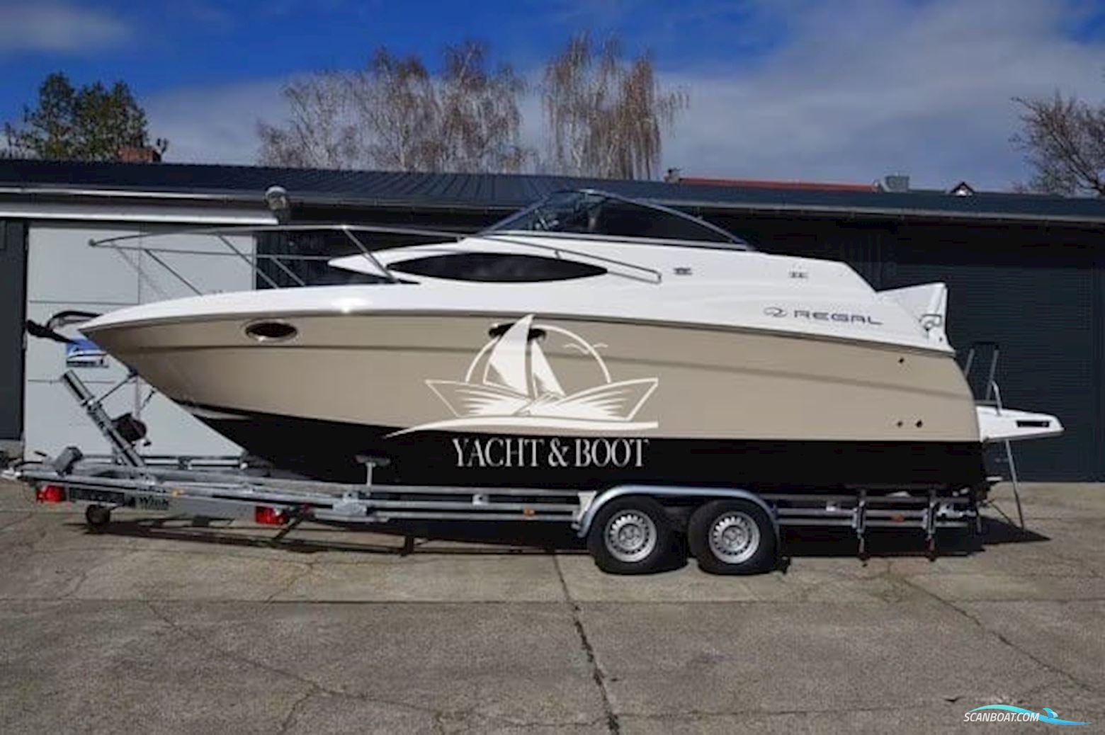 Regal 2565 Window Express