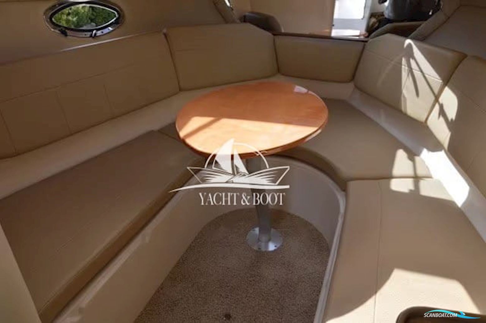 Regal 2565 Window Express