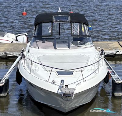 Regal 3260 Commodore Motorboten 2002, met Mercnruiser V8 350 MPI motor, Sweden