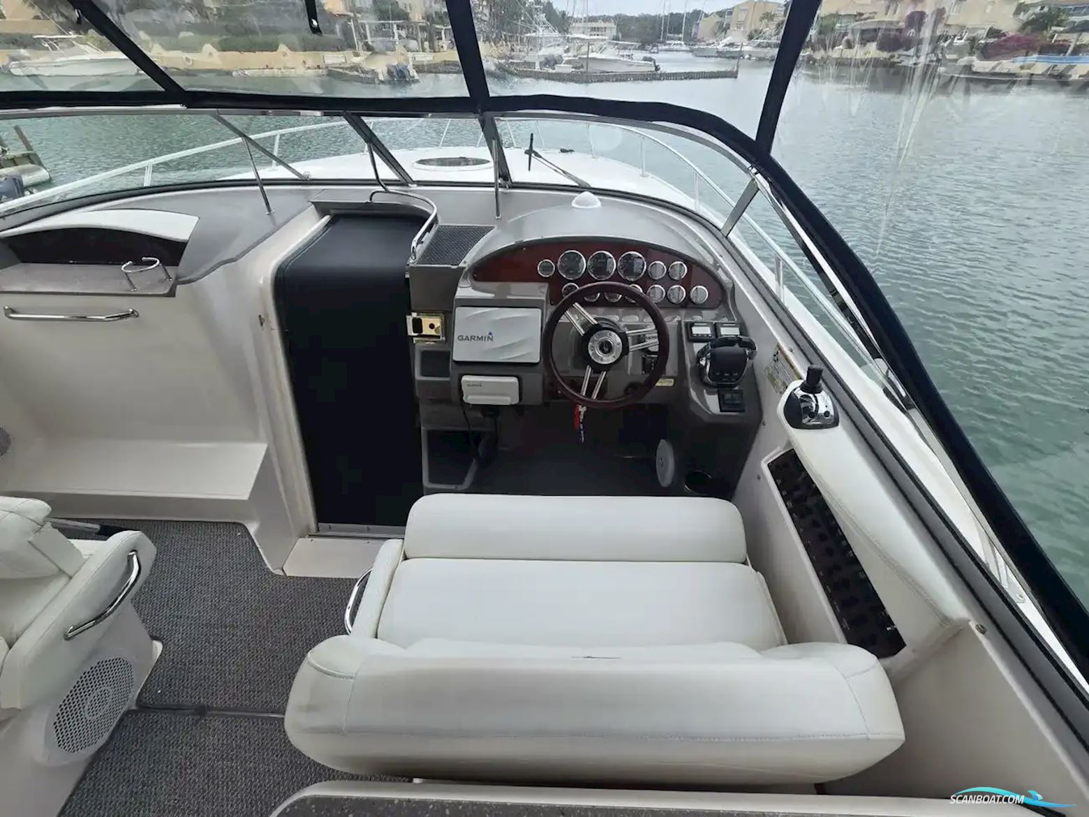 Regal 3360 Window Express