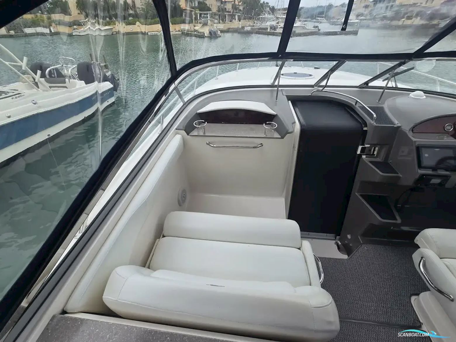 Regal 3360 Window Express