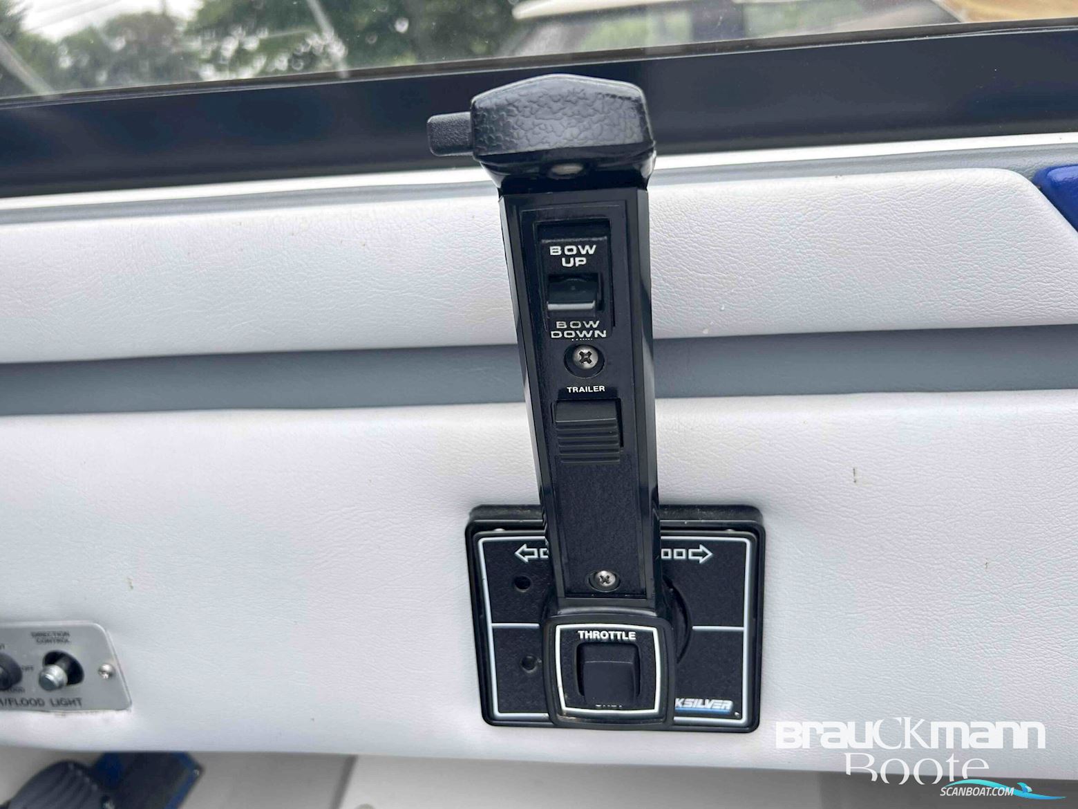 Regal Ambassador 255 XL