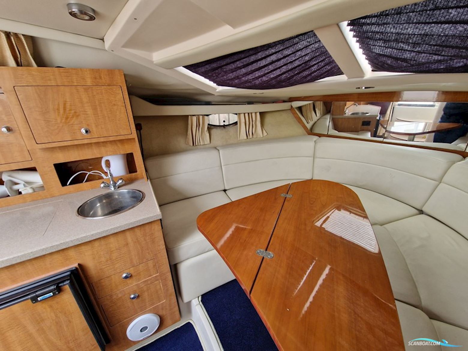 Regal Commodore 3060 Diesel