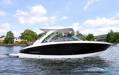 Regal LS9 Motorboten 2024, met Volvo motor, United Kingdom