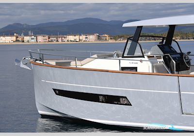Rhéa 32 Open Motorboten 2024, France