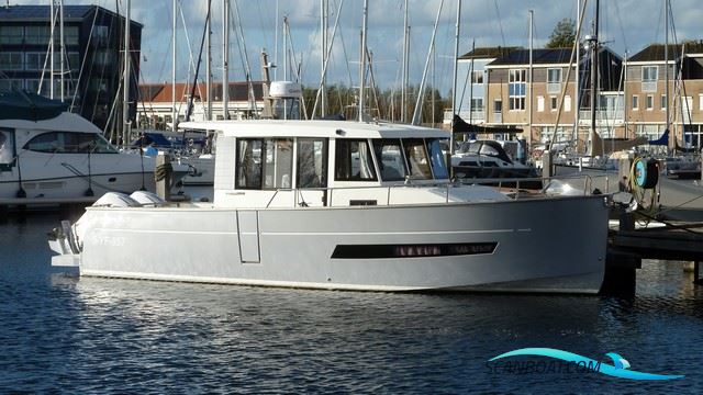 Rhea 32 Timonier