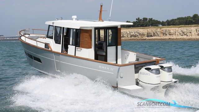 Rhea 32 Timonier
