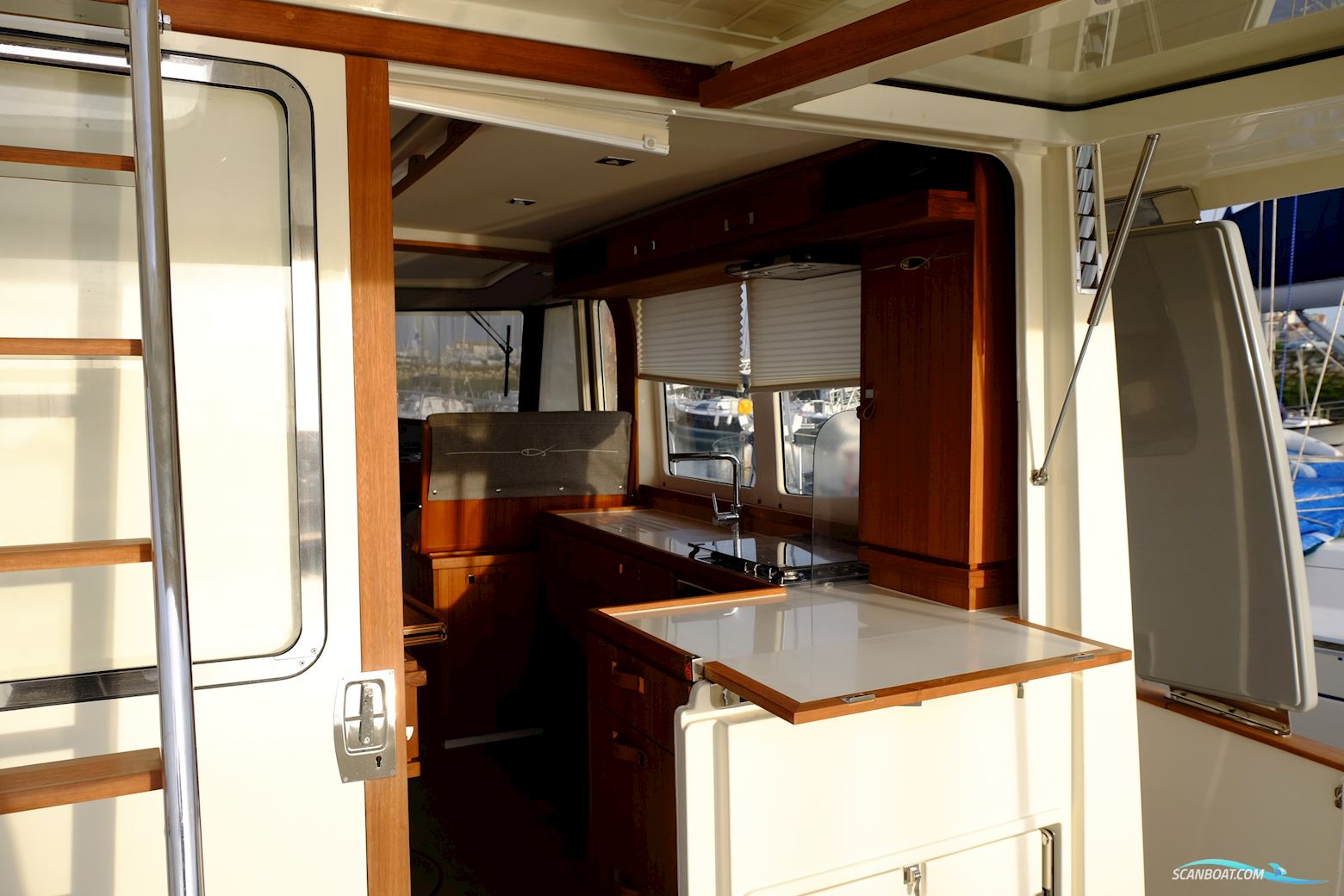 Rhéa 34 Trawler